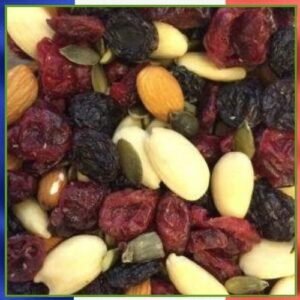 amande émondée, canneberge, raisin